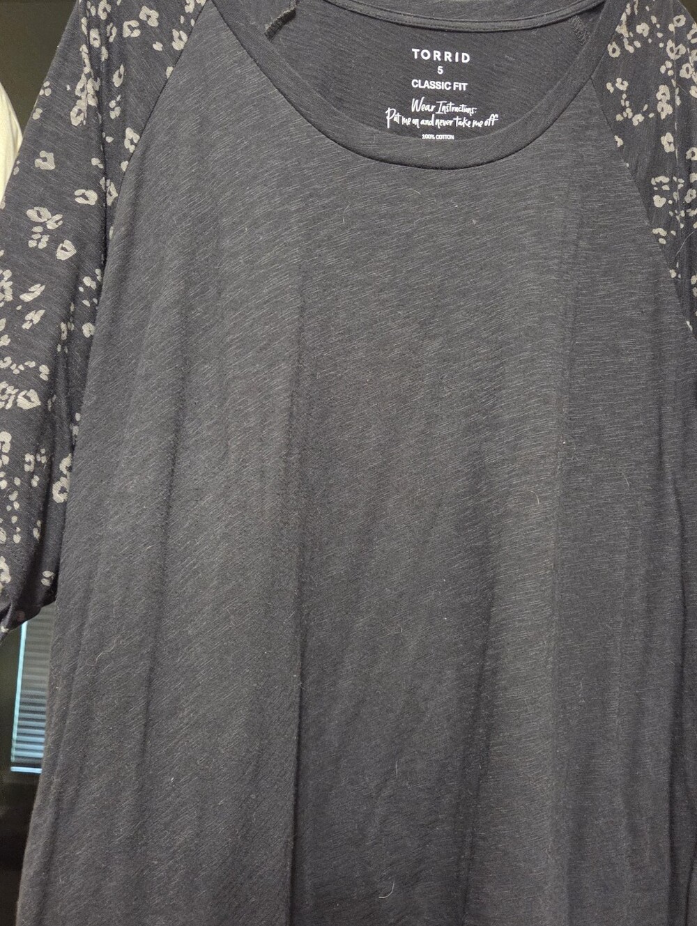 Torrid Black Top with Leopard Printed Sleeves, Size 5